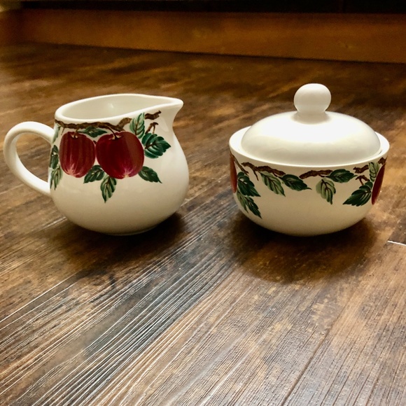 Sugar & Creamer Set Cafe Classico by Nancy Calhoun BELLA ROMA country apples - Picture 2 of 10
